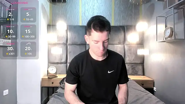 HunterHeat  online show from December 3, 11:52 am