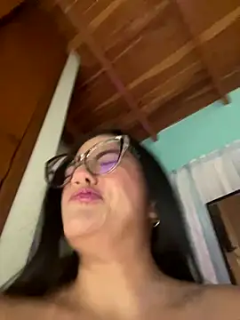 alilith online show from October 15, 7:14 pm