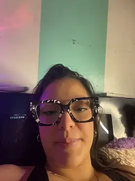 alilith online show from February 18, 7:32 pm