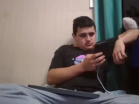 Snapshot of whitsblack chatting on September 21, 10:44 pm whitsblack online show from September 21, 10:44 pm