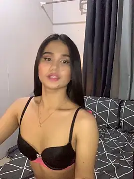 AngelHille online show from December 16, 3:50 pm