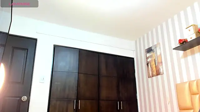 MissDiabla  online show from September 27, 8:36 pm