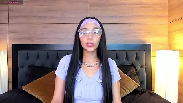 Roseaurora online show from March 24, 12:21 pm