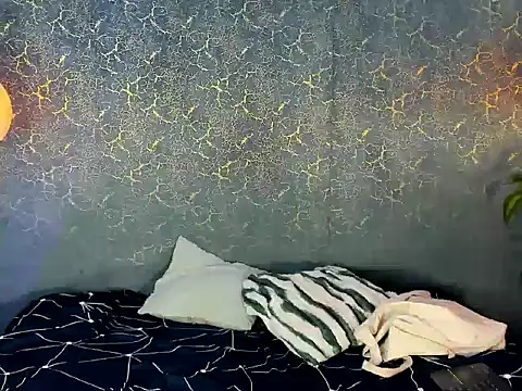 zorre  online show from October 5, 5:55 pm