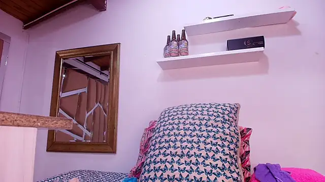 sweegirl69 online show from October 6, 12:02 pm