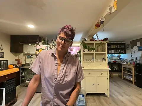 Snapshot of kinkycanner chatting on April 1, 3:18 am kinkycanner online show from April 1, 3:18 am