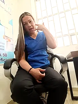 Madisson-04  online show from May 11, 1:06 pm