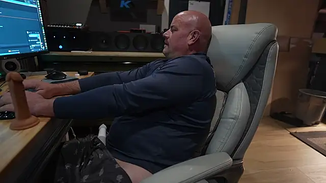 Soundfreak online show from November 2, 7:44 am