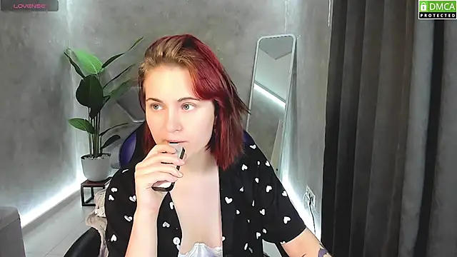 Roxy foxi online show from September 25, 1:09 am