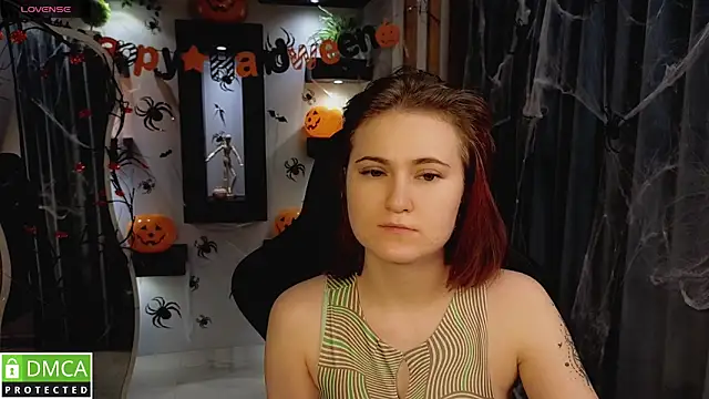 Roxy foxi online show from October 31, 1:06 am