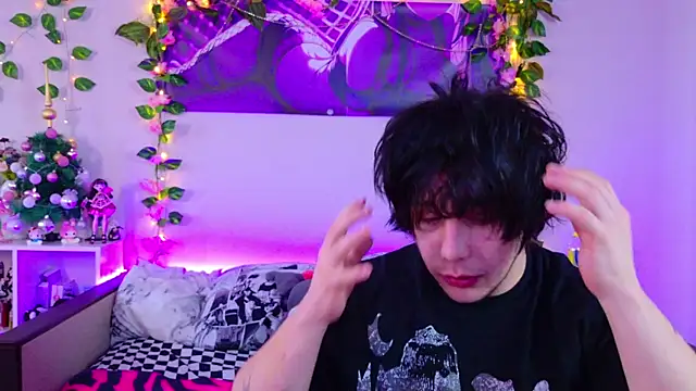 Snapshot of Night_angell69 chatting on January 12, 12:21 pm Night angell69 online show from January 12, 12:21 pm