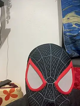 Danimiles online show from December 17, 9:37 am