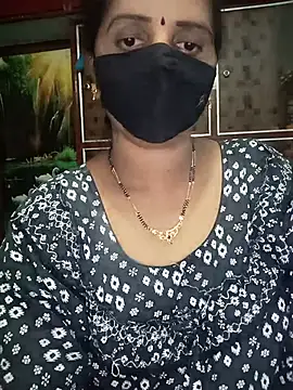 Snapshot of Mee_harini-telugupilla chatting on June 21, 4:31 pm Mee harini-telugupilla online show from June 21, 4:31 pm