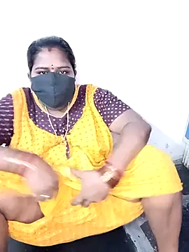 Snapshot of chubby_babitha-telugu chatting on September 21, 12:56 am chubby babitha-telugu online show from September 21, 12:56 am