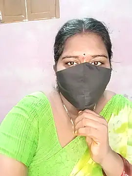 Snapshot of chubby_babitha-telugu chatting on September 30, 3:33 am chubby babitha-telugu online show from September 30, 3:33 am