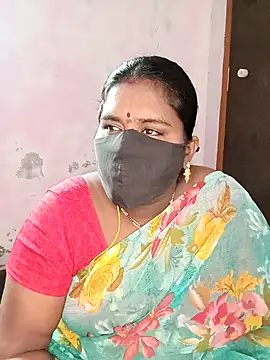 Snapshot of chubby_babitha-telugu chatting on October 14, 4:24 am chubby babitha-telugu online show from October 14, 4:24 am