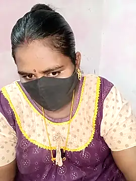 Snapshot of chubby_babitha-telugu chatting on October 16, 4:30 pm chubby babitha-telugu online show from October 16, 4:30 pm