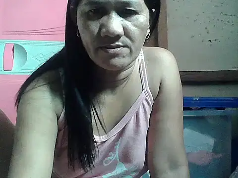 Snapshot of hotmama_063 chatting on September 23, 6:38 am hotmama 063 online show from September 23, 6:38 am