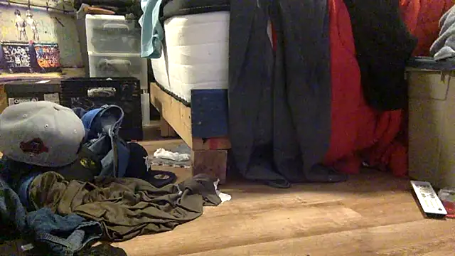 Snapshot of edger4lif3 chatting on September 23, 5:21 am edger4lif3 online show from September 23, 5:21 am