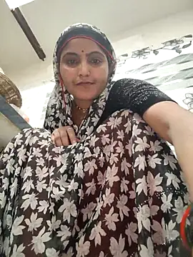 LUCKY cut online show from March 27, 4:18 am