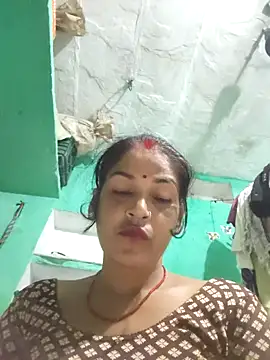 Nillohot online show from October 8, 7:55 pm