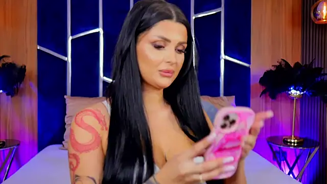 KylieKroftt online show from November 25, 10:54 pm