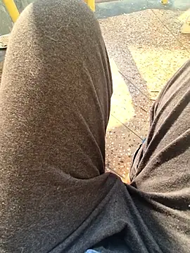 Snapshot of kkkk1882 chatting on October 11, 3:28 am kkkk1882 online show from October 11, 3:28 am