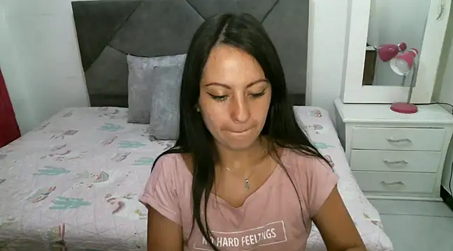 Taylormegan online show from February 7, 1:15 am