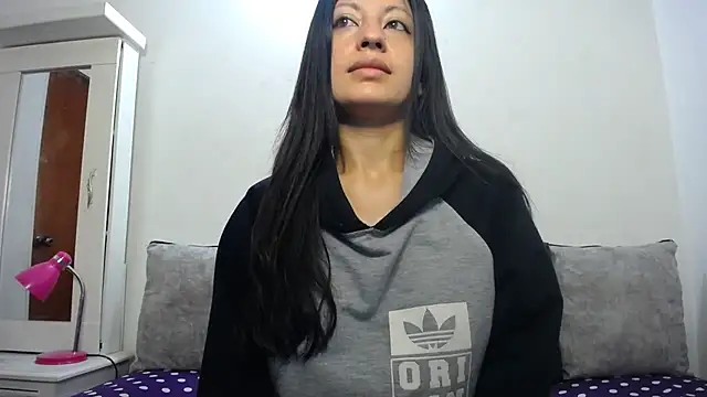 Taylormegan online show from November 4, 2:38 pm