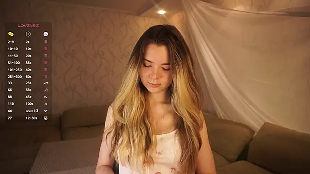 MarlinVarian online show from October 13, 6:41 pm