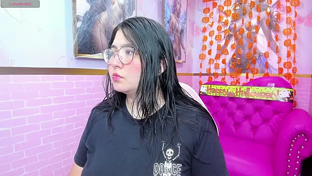 Dulce meow online show from October 30, 10:38 am