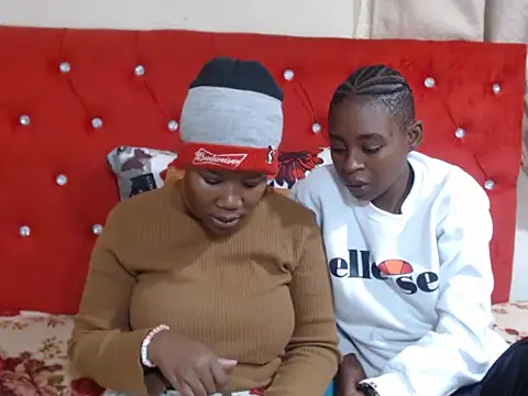 SweetSlenderChoc online show from November 25, 9:48 pm