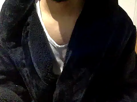 Snapshot of Whatevrr chatting on October 13, 11:27 pm Whatevrr online show from October 13, 11:27 pm