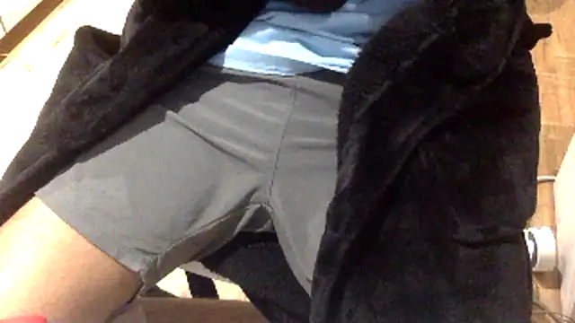 Snapshot of Whatevrr chatting on October 18, 11:16 pm Whatevrr online show from October 18, 11:16 pm