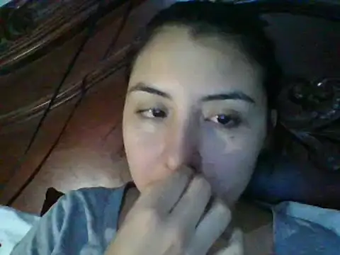 Snapshot of _Romilly_ chatting on February 28, 4:35 am Romilly online show from February 28, 4:35 am