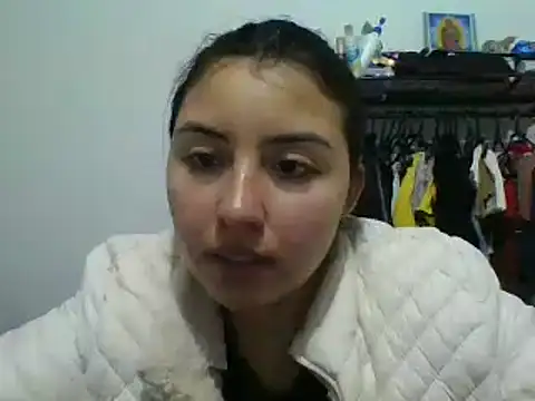 Snapshot of _Romilly_ chatting on March 7, 2:52 am Romilly online show from March 7, 2:52 am
