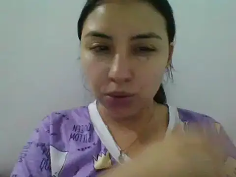 Snapshot of _Romilly_ chatting on March 13, 2:18 am Romilly online show from March 13, 2:18 am