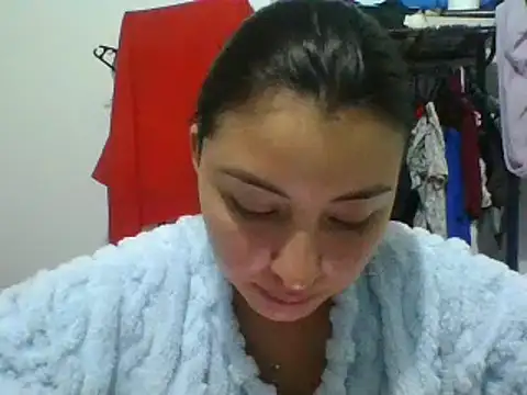 Snapshot of _Romilly_ chatting on April 10, 2:06 am Romilly online show from April 10, 2:06 am