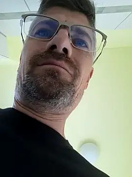 Horny Man0911 online show from September 29, 10:42 am