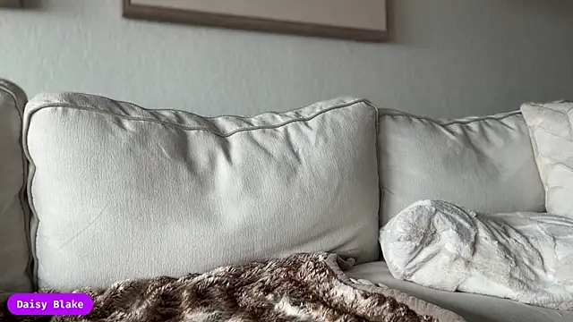 daisyyblake online show from October 9, 5:11 pm