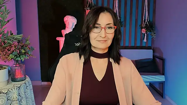 UnaTerra online show from September 13, 5:51 am