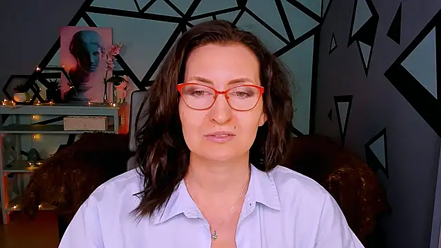 UnaTerra online show from February 6, 8:29 am