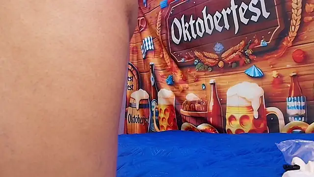 Snapshot of sofi_hils chatting on September 26, 11:58 am sofi hils online show from September 26, 11:58 am