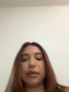 ItalianGirl online show from November 29, 4:10 pm