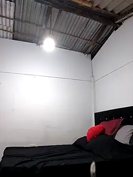 Snapshot of karly_hot_ chatting on March 28, 1:16 am karly hot online show from March 28, 1:16 am