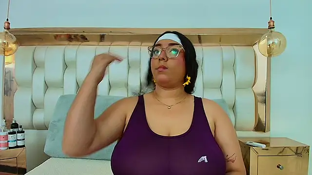 Snapshot of TiffantyAndStacy chatting on September 26, 8:02 pm TiffantyAndStacy online show from September 26, 8:02 pm