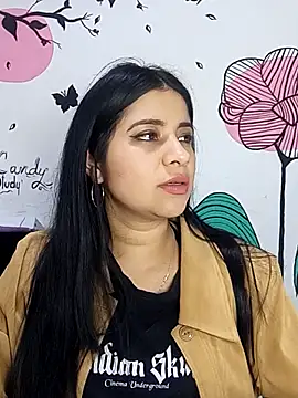 Snapshot of ValerieLove_ chatting on October 6, 7:22 pm ValerieLove online show from October 6, 7:22 pm