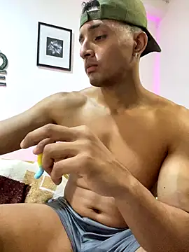 Snapshot of Smith_Fitness chatting on October 30, 4:25 am Smith Fitness online show from October 30, 4:25 am