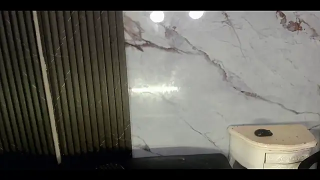 Penelopee Rouse online show from February 20, 7:25 pm