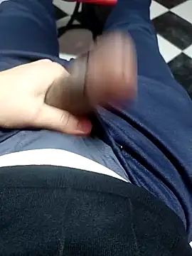 anis3g4 online show from March 1, 10:34 pm